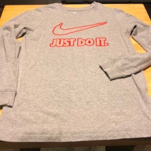 Boys Nike long sleeve